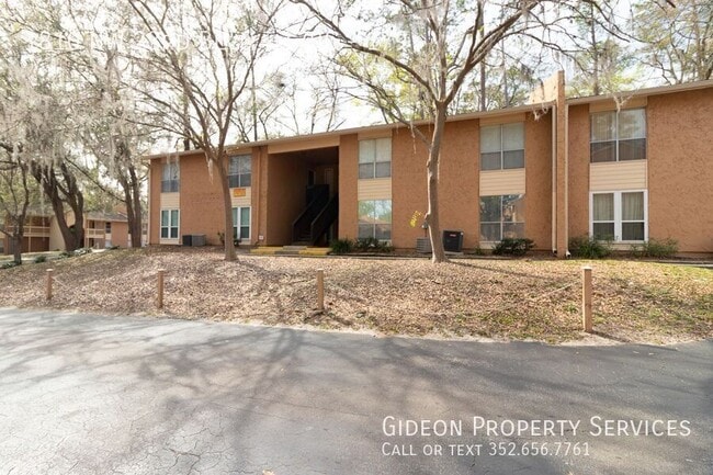 Building Photo - 1810 NW 23rd Blvd Unit 179