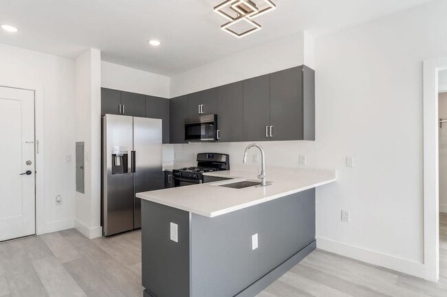 Photo - 43-45 W 32nd ST Unit 305