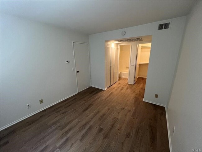 Photo - 23341 La Crescenta Unit A-301