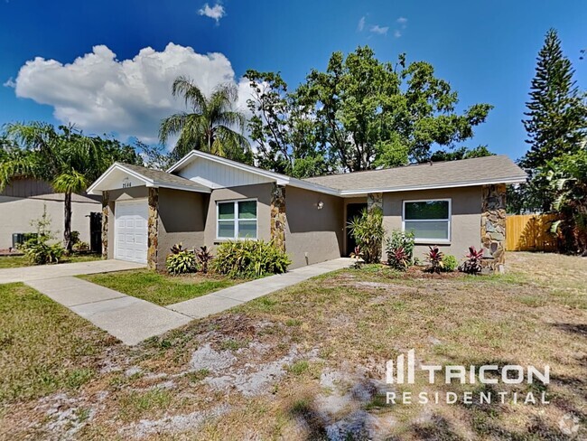 Building Photo - 2546 Glenview Dr Rental