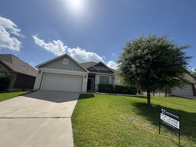 Building Photo - 5611 Markham Dr