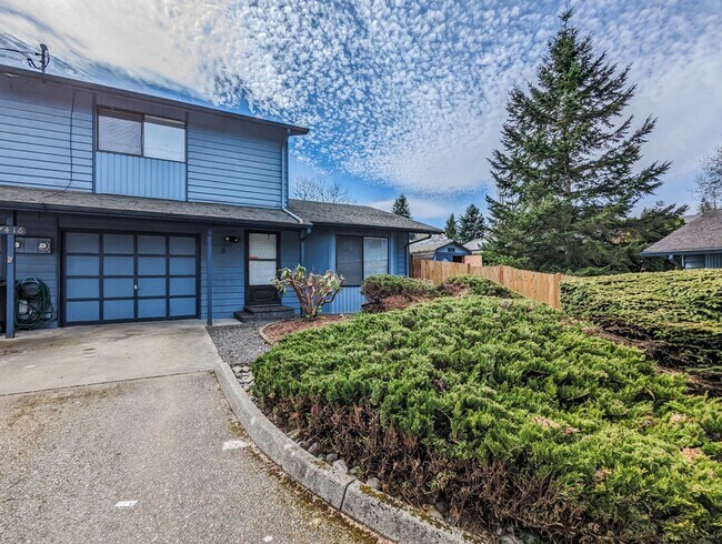 Building Photo - 7412 Lower Ridge Rd Unit B Rental