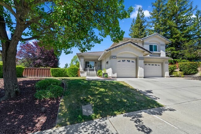 Gorgeous Bettencourt Ranch Home - Gorgeous Bettencourt Ranch Home