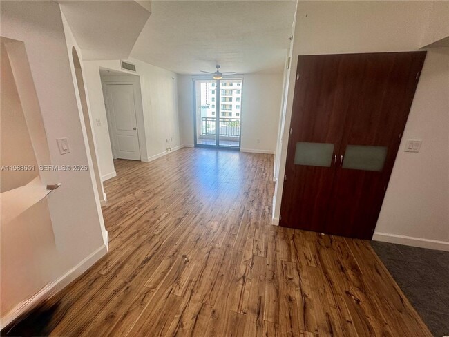 Photo - 100 N Federal Hwy Unit 825