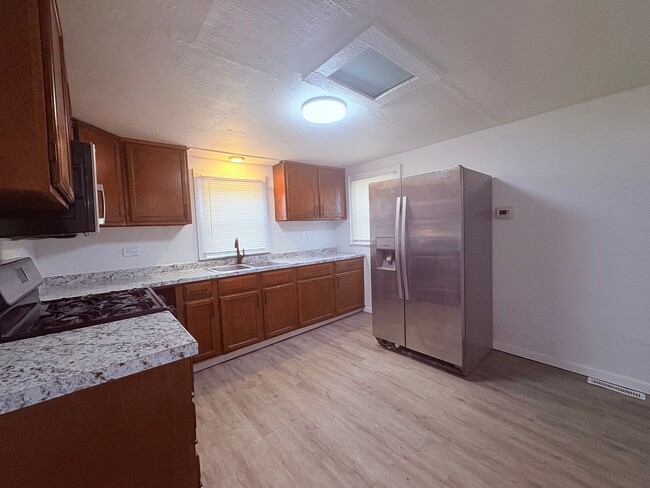 Photo - "Cozy 3 Bedroom Single-Family