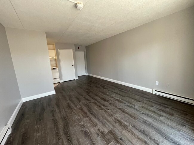 Photo - Parkside Apartments