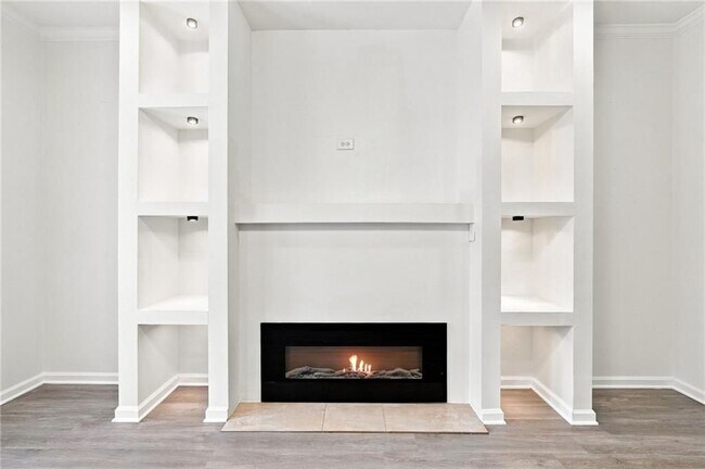 Photo - 1465 Liberty Pkwy NW