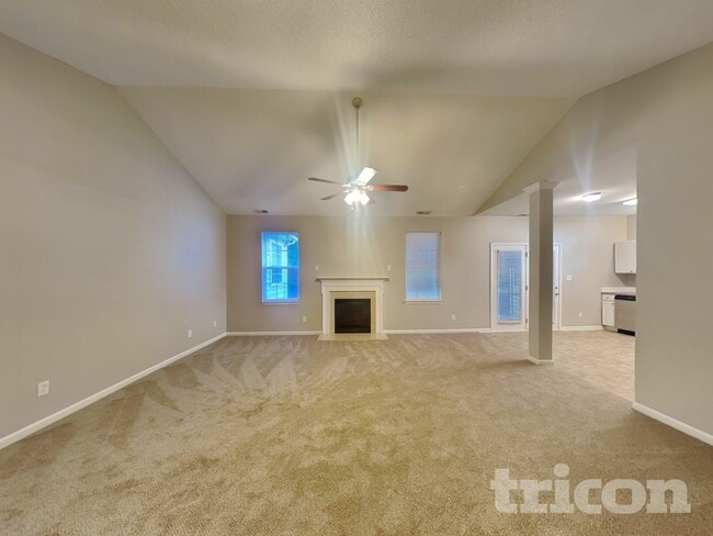 Photo - 309 Patrick Ave SW