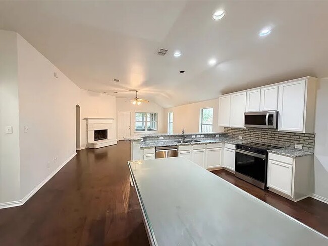 Photo - 2126 Highland River Dr