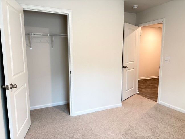 Photo - 4 Bedroom, 2 Bathroom House in Trinity!