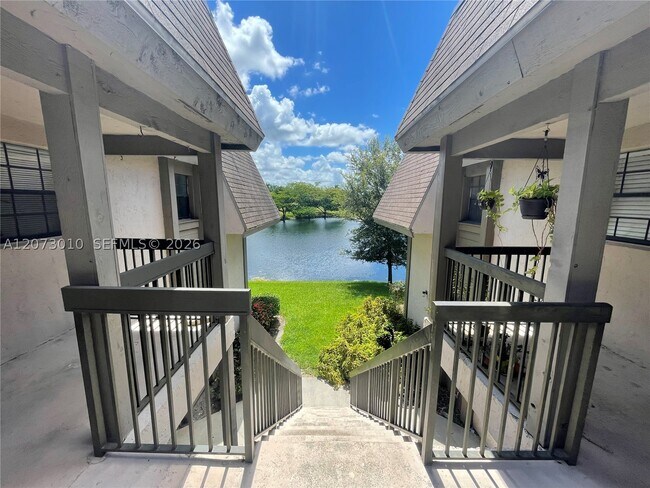 Building Photo - 3529 NW 94th Ave Unit 5B