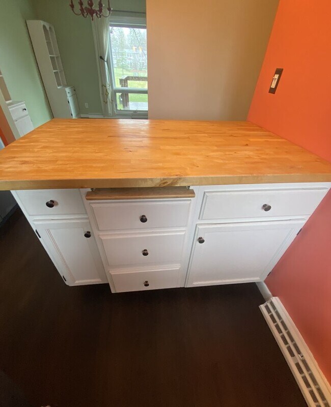 Photo - 206 Mitchell Cir