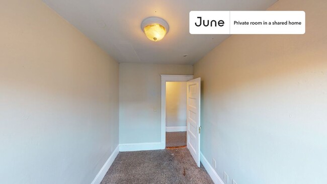 Photo - Room in Shared 5 bed/2 bath home Unit E