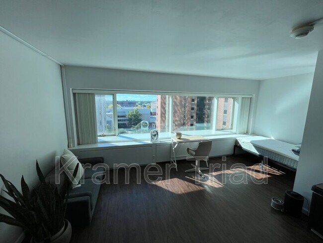 Photo - 555 E William St Unit #8B