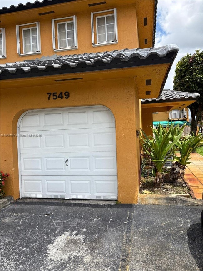 Building Photo - 7549 NW 175th St Unit 7549 Rental