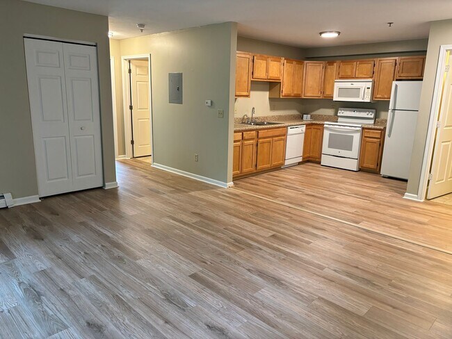 Lakepointe Apartment Homes