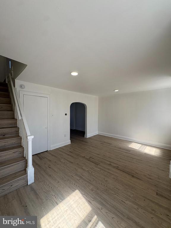 Building Photo - 2892 N Constitution Rd