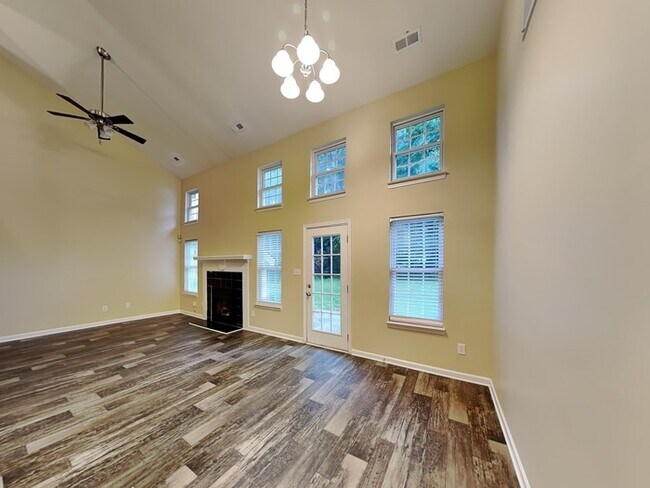 Photo - 6622 Autumn Gate Ln