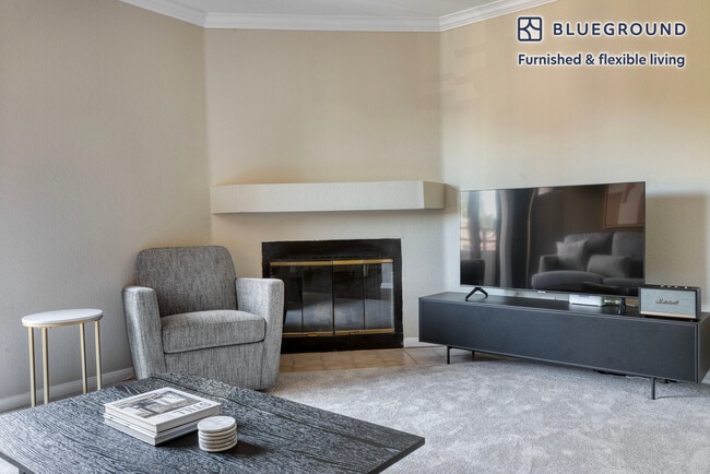 Photo - 10062 Paseo Montril Unidad FL3-ID31