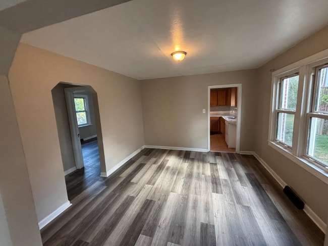 Photo - 436 Action St