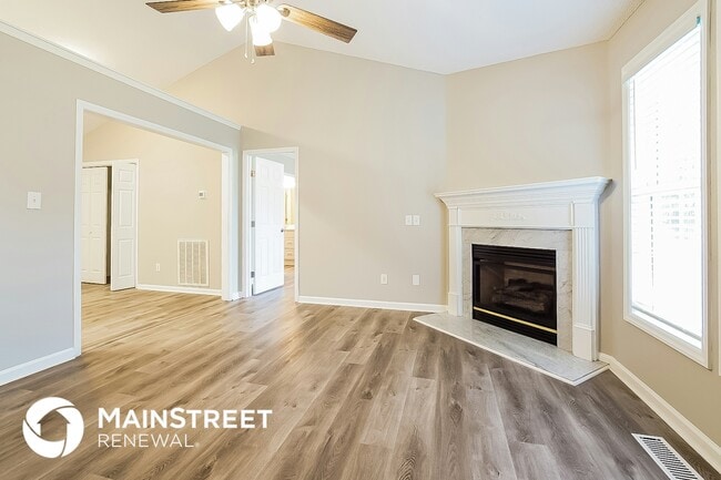 Photo - 1415 Smokey Mountain Dr