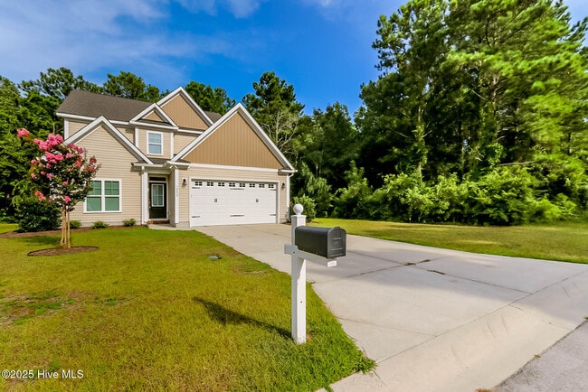 Photo - 1202 Woods Ct