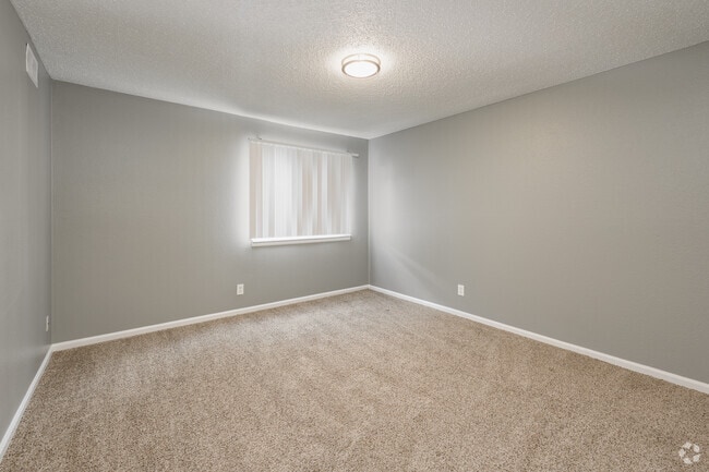 1BD, 1BA - 660SF