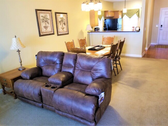 Photo - 615 Ballard Ln