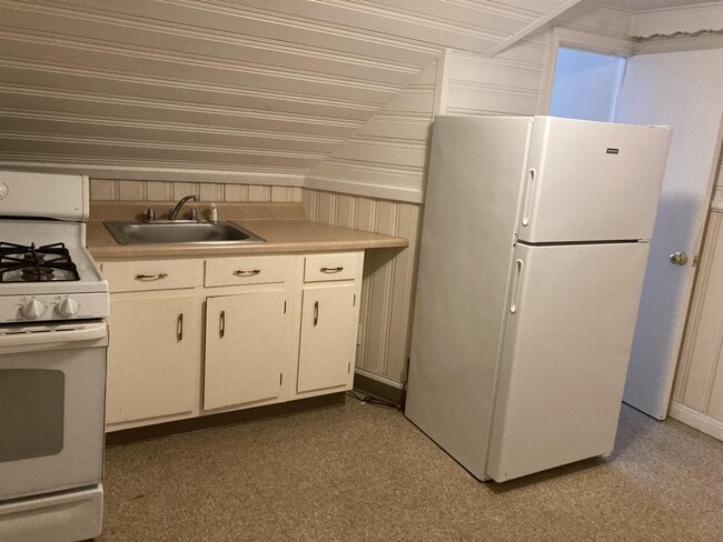 Photo - 89 Willow St Unit 3