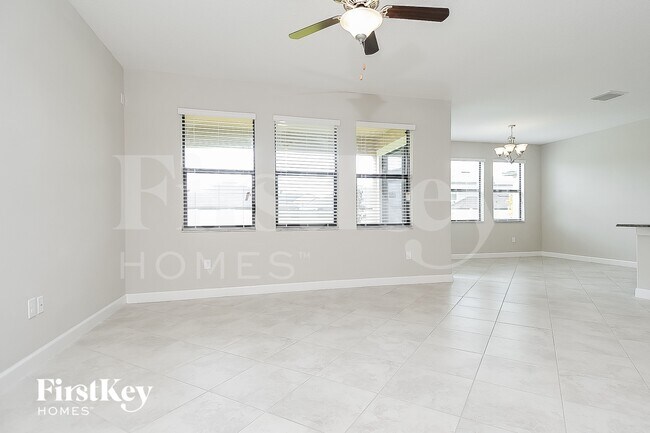 Photo - 9823 Ivory Dr