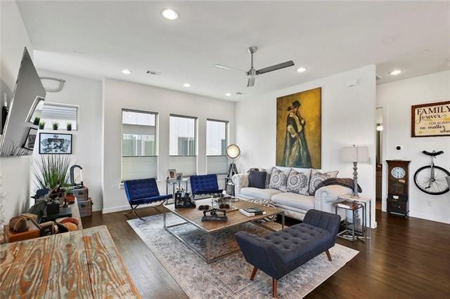 Photo - 1911 Summit Ave