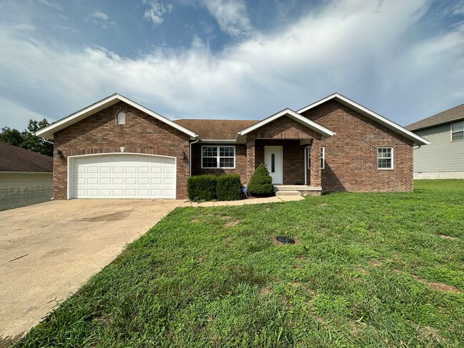 Your Dream Rental Awaits in Osage Hills – ... - Your Dream Rental Awaits in Osage Hills – ...