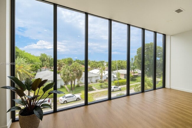 Photo - 1950 Fletcher St Unit 306