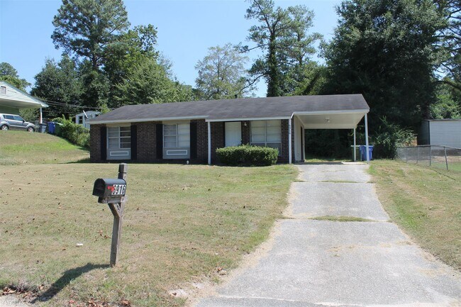 3 br, 1 bath House - 6916 Bradshaw Drive - 3 br, 1 bath House - 6916 Bradshaw Drive