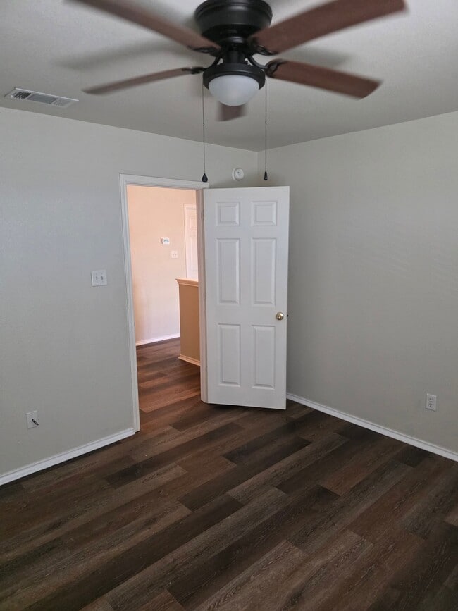 Photo - 5906 Chuckwagon Cir