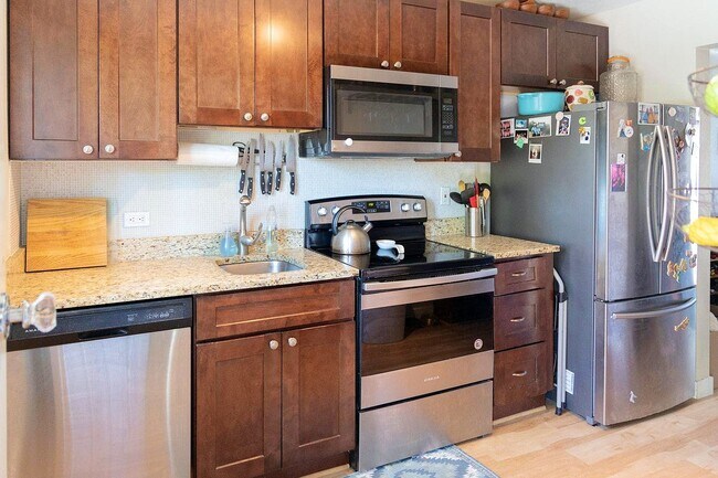 Photo - 1431 Spruce St