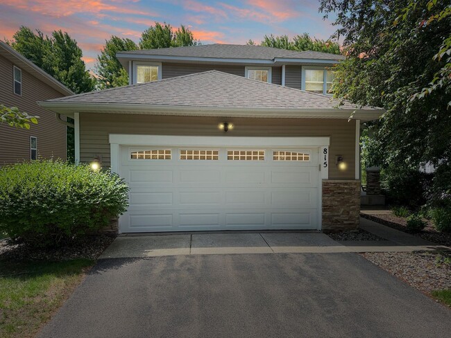 Building Photo - 815 Newberry Ln