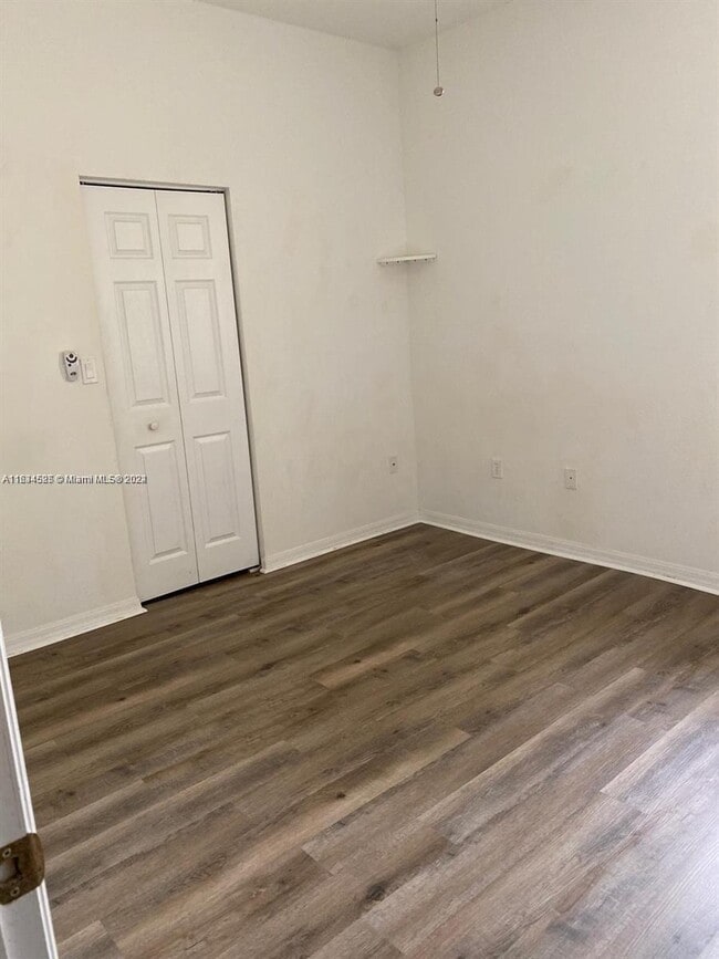 Photo - 8999 NW 107th Ct