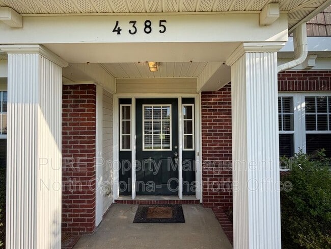 Photo - 4385 Tucker Chase Drive