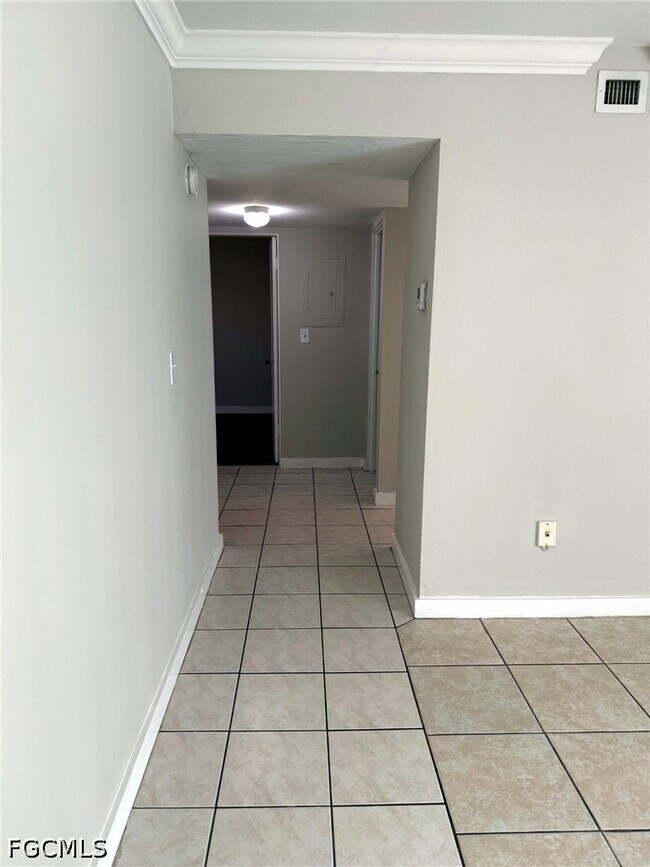 Photo - 1830 Maravilla Ave Unit 706