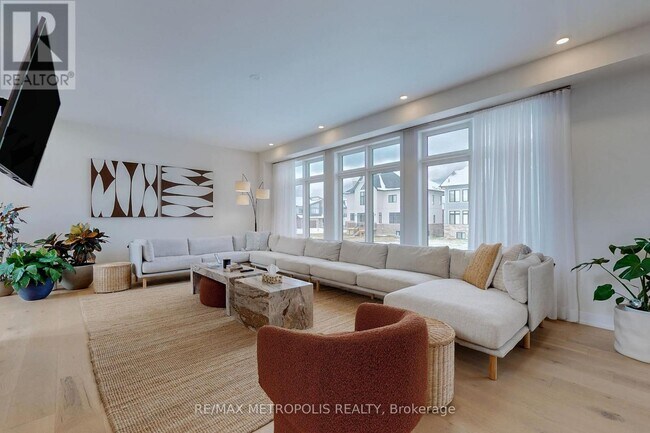 Photo - 104 Stoneleigh Dr