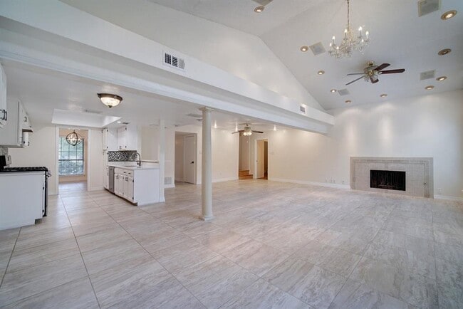 Photo - 10509 Doering Ln