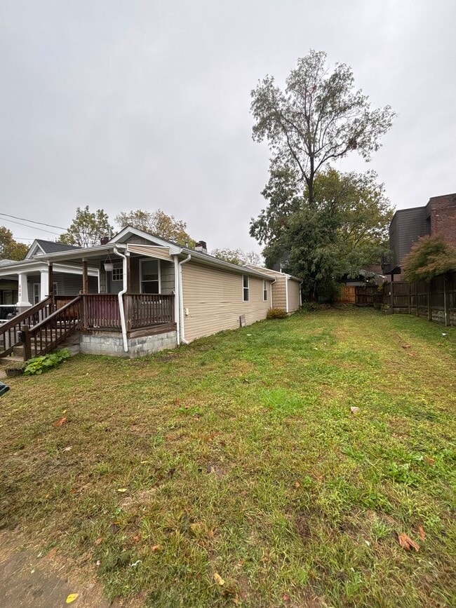 Photo - 606 N Upper St