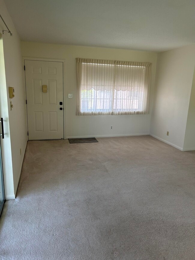 Photo - 424 SW Natura Ave