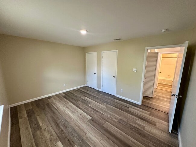 108 Woodhouse Ln Unit C
