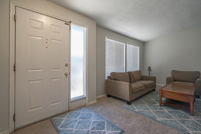 Photo - 3 Bedroom Home In St. George With Spacious Backyard