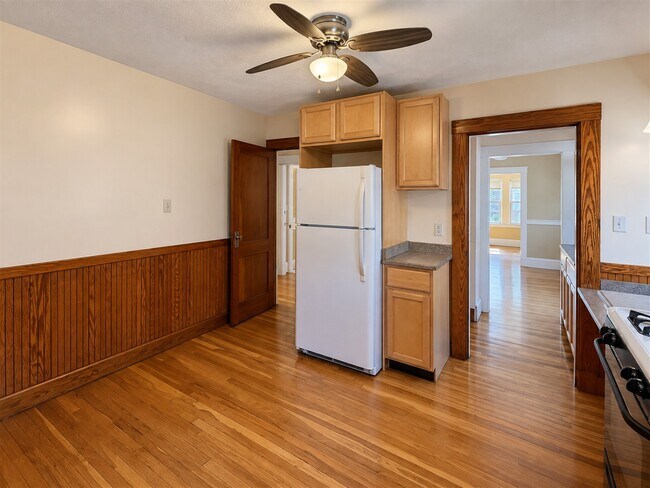 14 Irvington Rd Unit 1