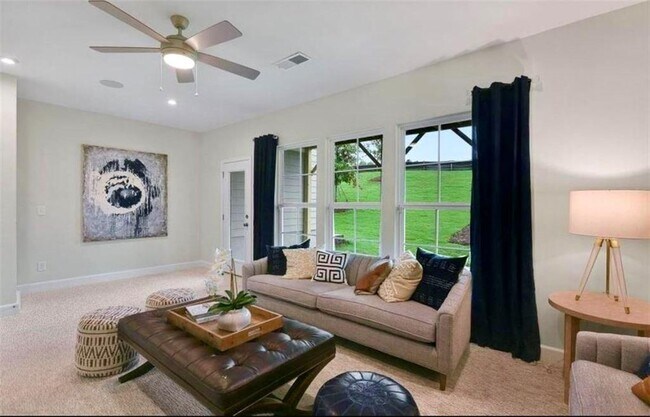 Photo - 1018 Caruso Dr