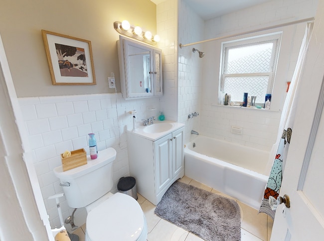 Photo - 48 South Crescent Circuit Unit 2