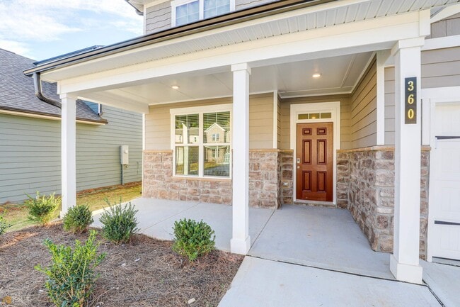 Photo - 360 Caledonia Ct